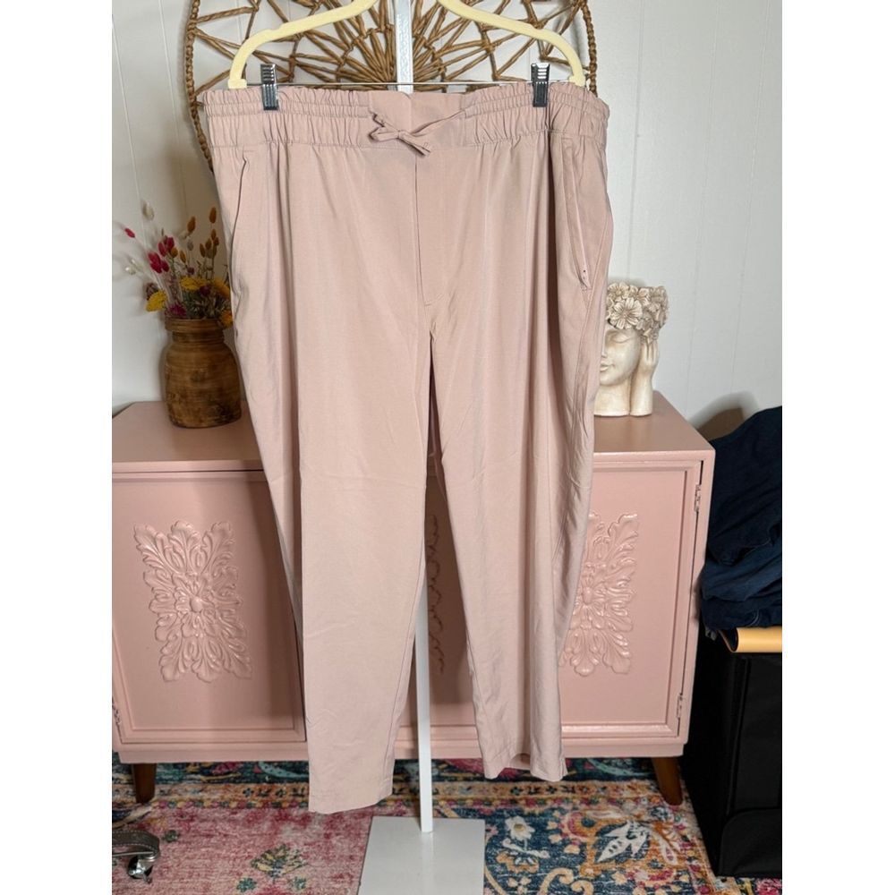 Women's Unbranded Pants from Target 2X off white/khaki‎